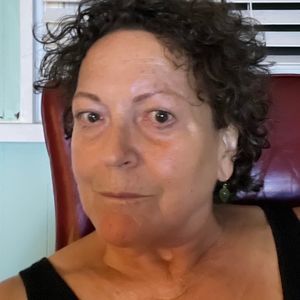 Meet your Posher, Carol